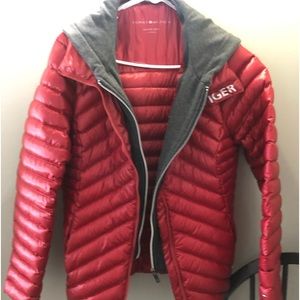 Like new Michael Kors puffer jacket with hood!